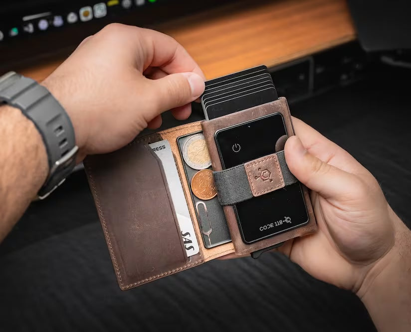 Your cards. In your hand. In one move.